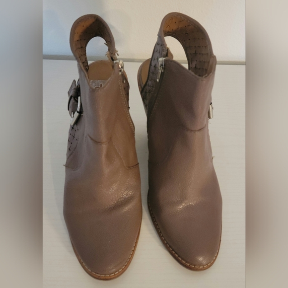 Dolce Vita Open heal buckle boot Sz 9 - Picture 2 of 8